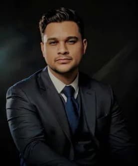 Saad Sulaiman Khan, Founder & CEO